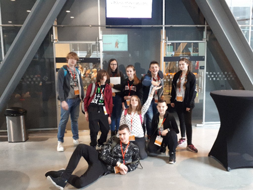 Uczniowie Szkoły Podstawowej w Lewinie Brzeskim pobili Rekord Guinnessa!