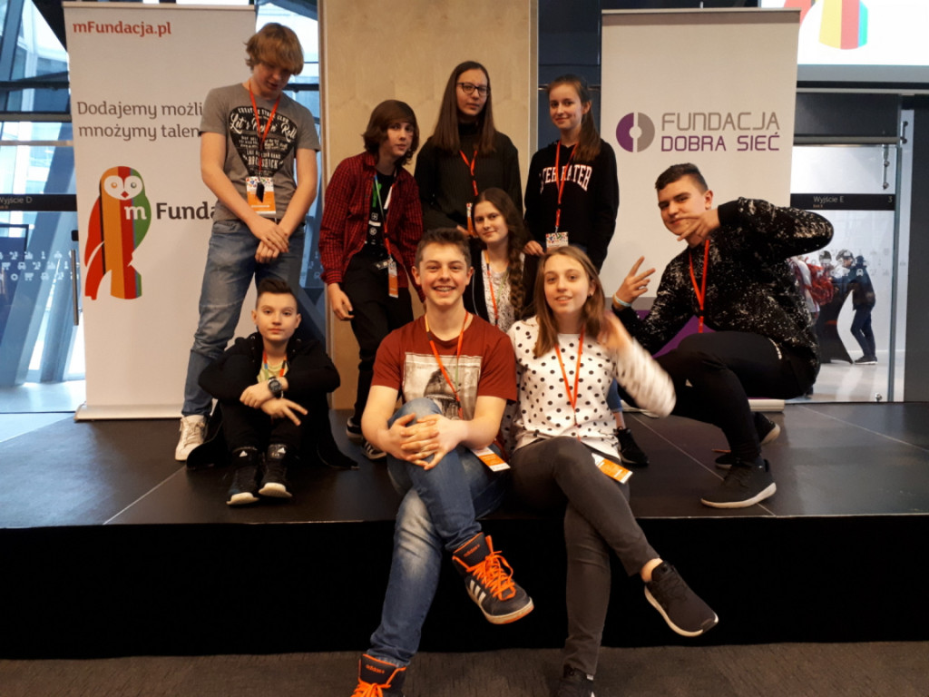 Uczniowie Szkoły Podstawowej w Lewinie Brzeskim pobili Rekord Guinnessa!