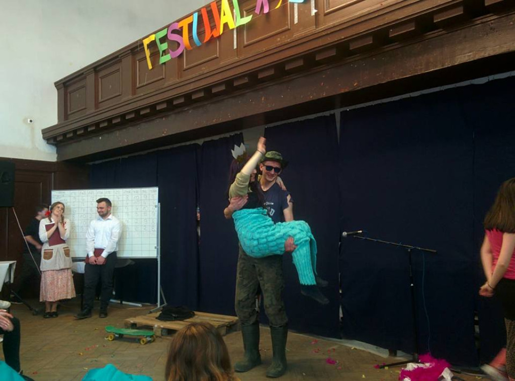 Festiwal Krzywych Bajek w Ekonomiku