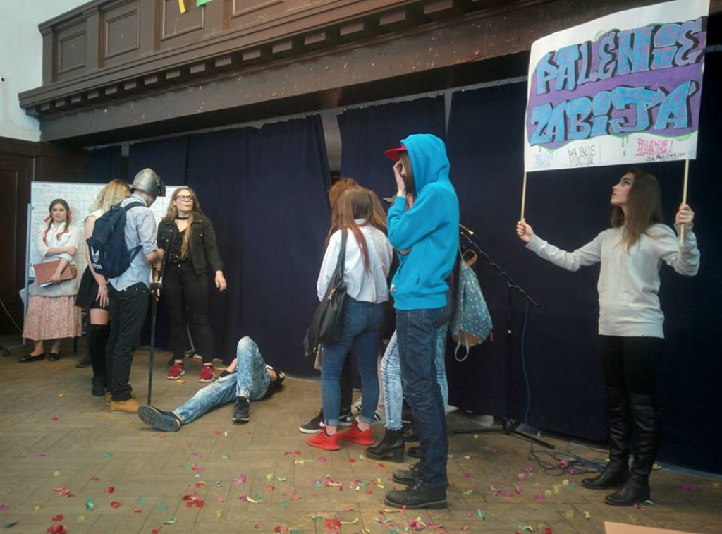 Festiwal Krzywych Bajek w Ekonomiku