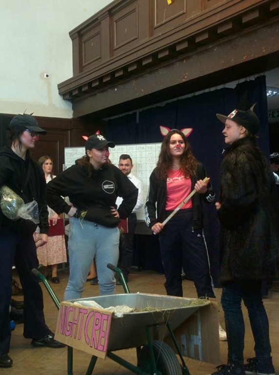 Festiwal Krzywych Bajek w Ekonomiku