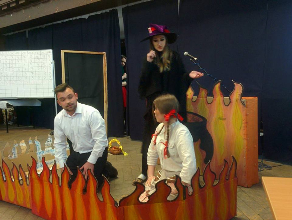 Festiwal Krzywych Bajek w Ekonomiku