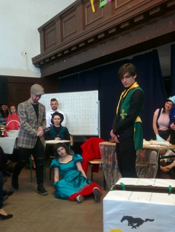 Festiwal Krzywych Bajek w Ekonomiku