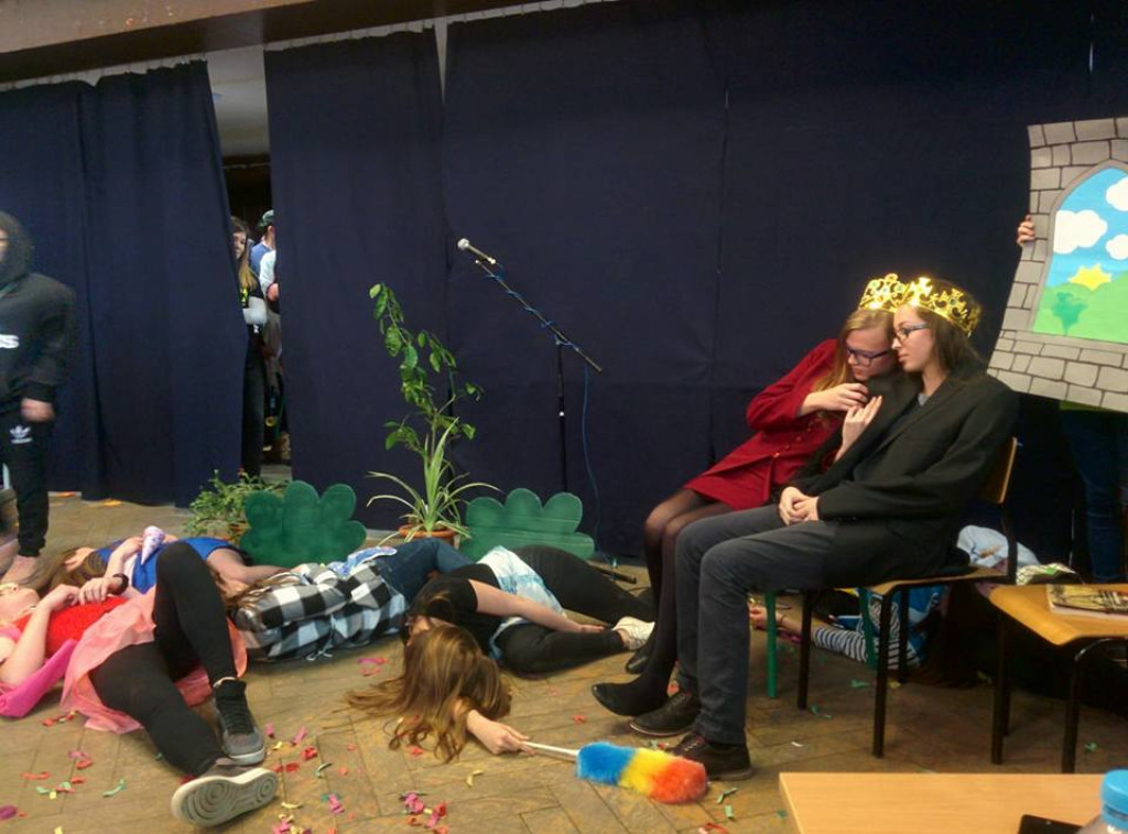 Festiwal Krzywych Bajek w Ekonomiku