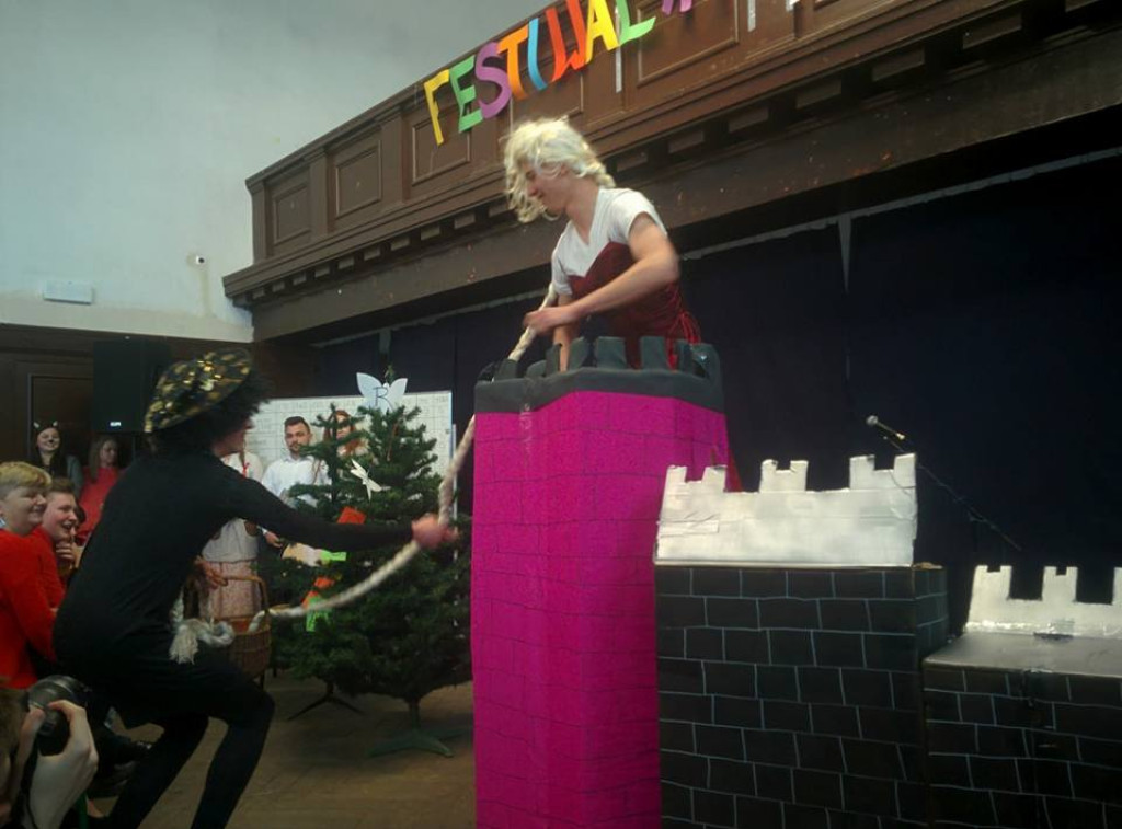 Festiwal Krzywych Bajek w Ekonomiku