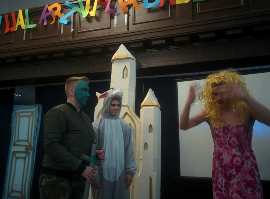 Festiwal Krzywych Bajek w Ekonomiku