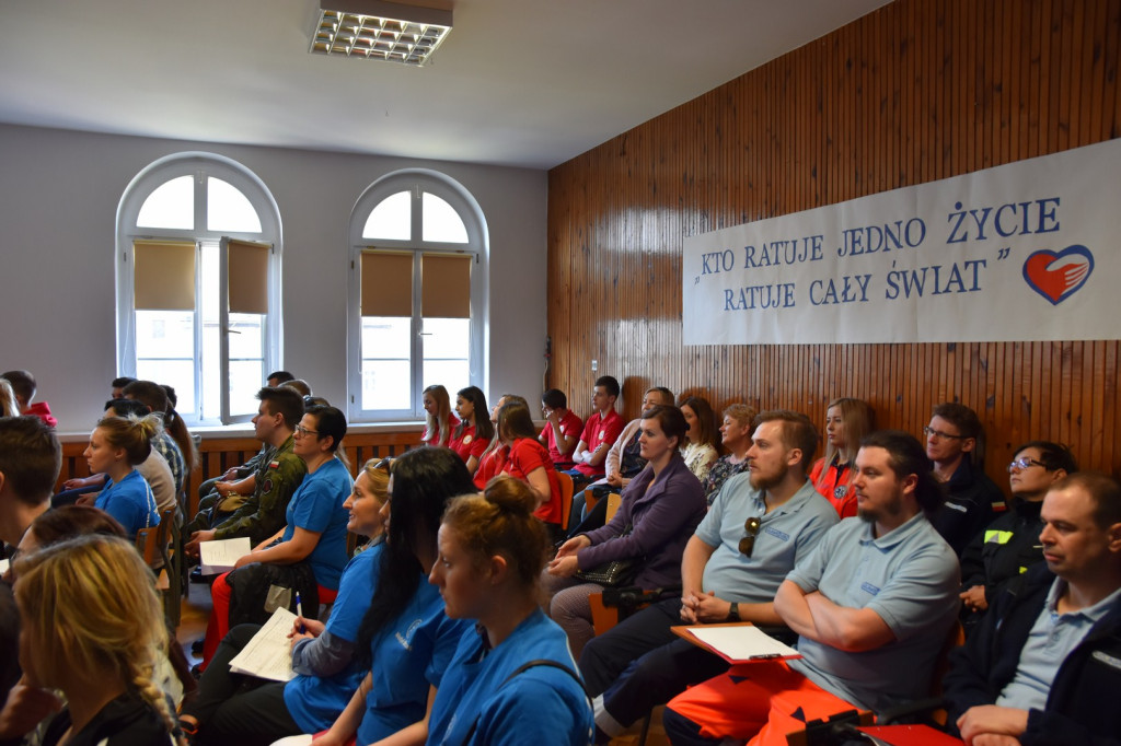 III Mistrzostwa pierwszej pomocy o puchar dyrektora ZSM w Brzegu