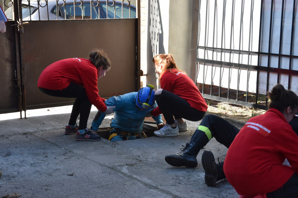 III Mistrzostwa pierwszej pomocy o puchar dyrektora ZSM w Brzegu