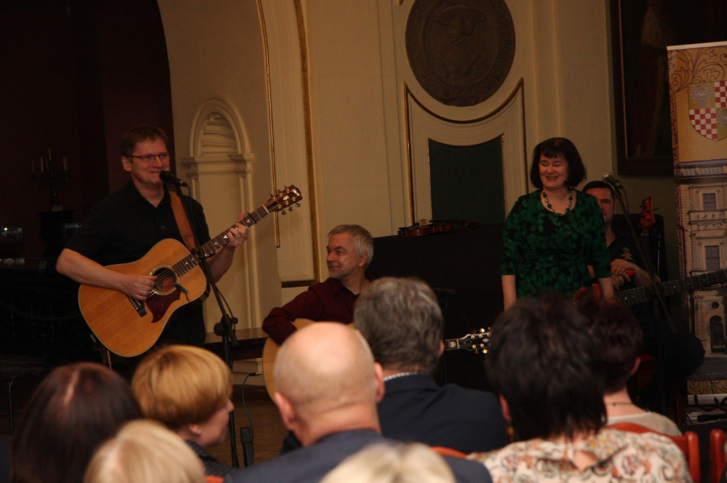 Koncert grupy muzycznej 