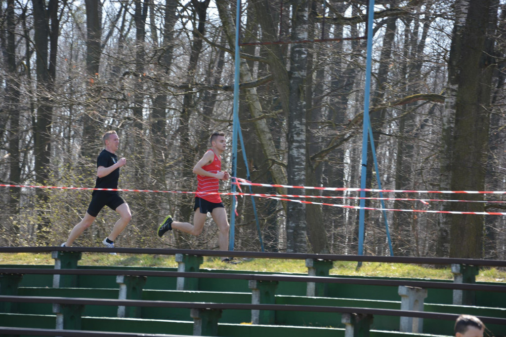 Rewelacyjna Kotwica. Biegi przełajowe w Korfantowie