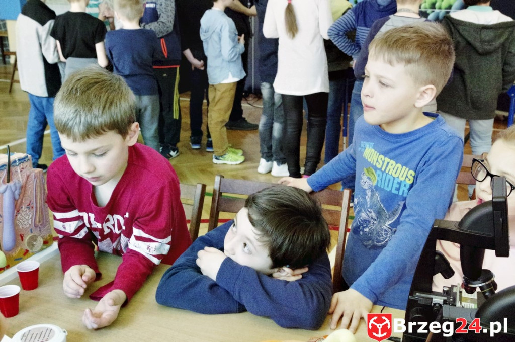 I ty możesz zostać naukowcem - Ósemka eksperymentuje!