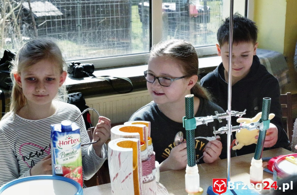 I ty możesz zostać naukowcem - Ósemka eksperymentuje!