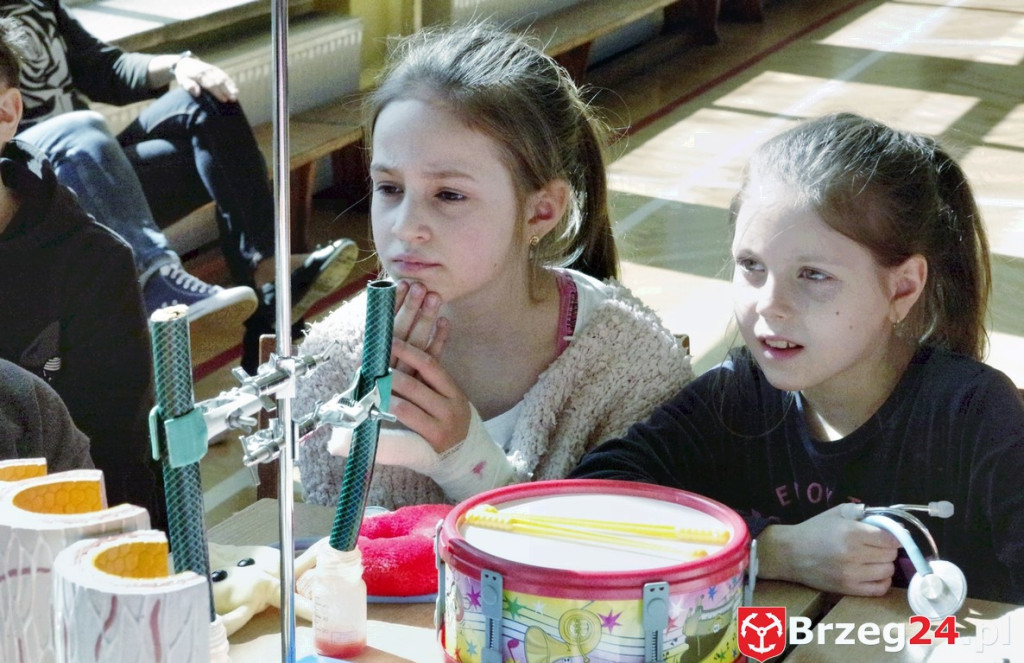 I ty możesz zostać naukowcem - Ósemka eksperymentuje!