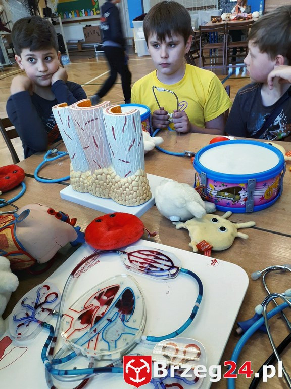 I ty możesz zostać naukowcem - Ósemka eksperymentuje!