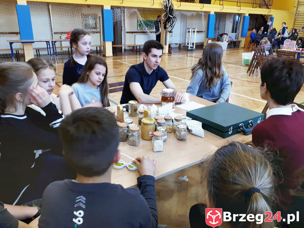 I ty możesz zostać naukowcem - Ósemka eksperymentuje!