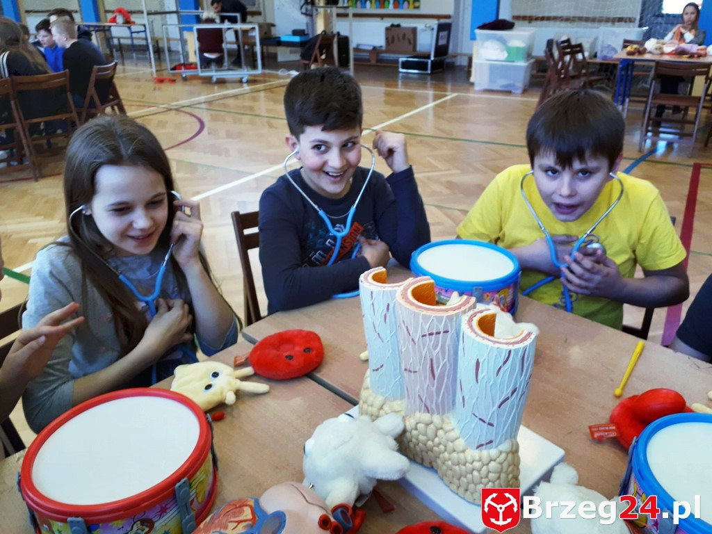 I ty możesz zostać naukowcem - Ósemka eksperymentuje!