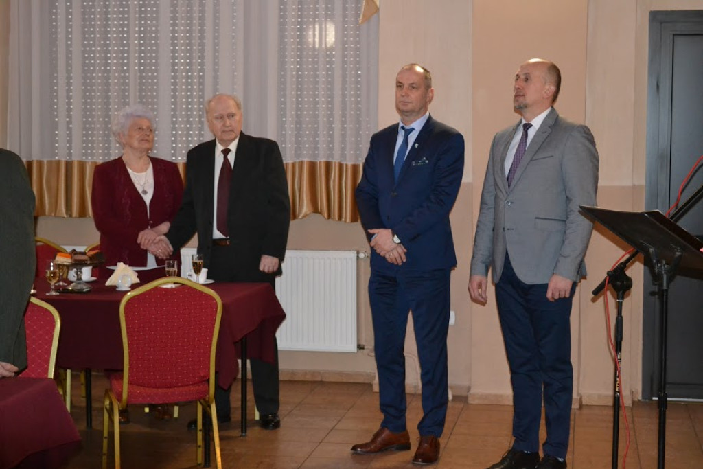 Uroczystość obchodzona dla uhonorowania długoletniego pożycia małżeńskiego