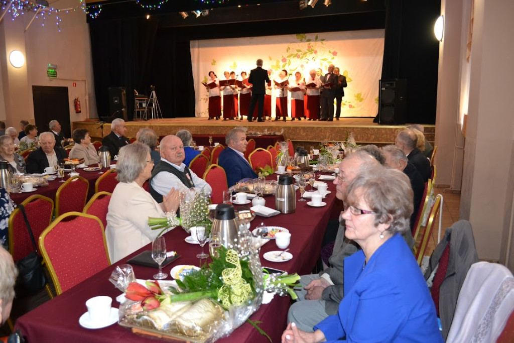 Uroczystość obchodzona dla uhonorowania długoletniego pożycia małżeńskiego