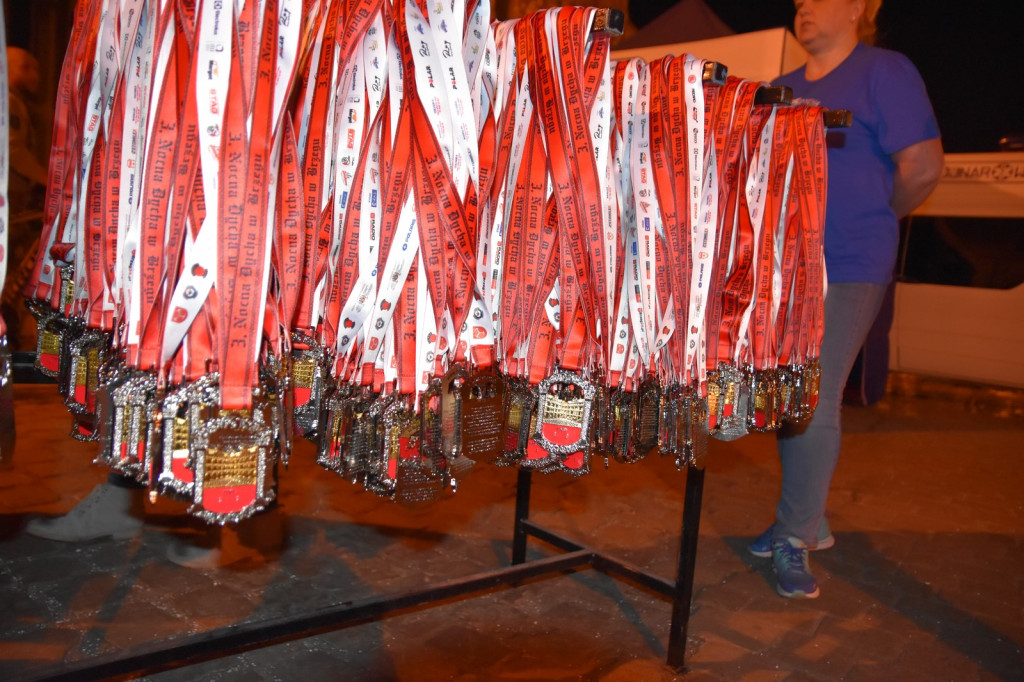 Kamil Karbowiak zwycięzcą Electrolux 3. Nocnej Dychy! [fotorelacja]