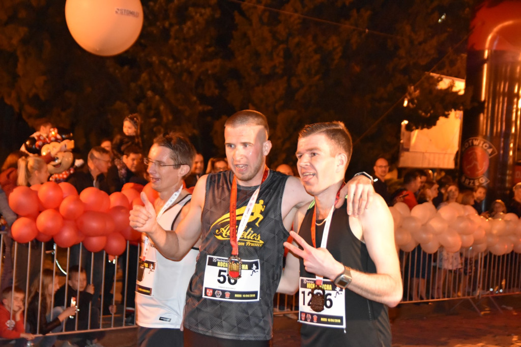 Kamil Karbowiak zwycięzcą Electrolux 3. Nocnej Dychy! [fotorelacja]