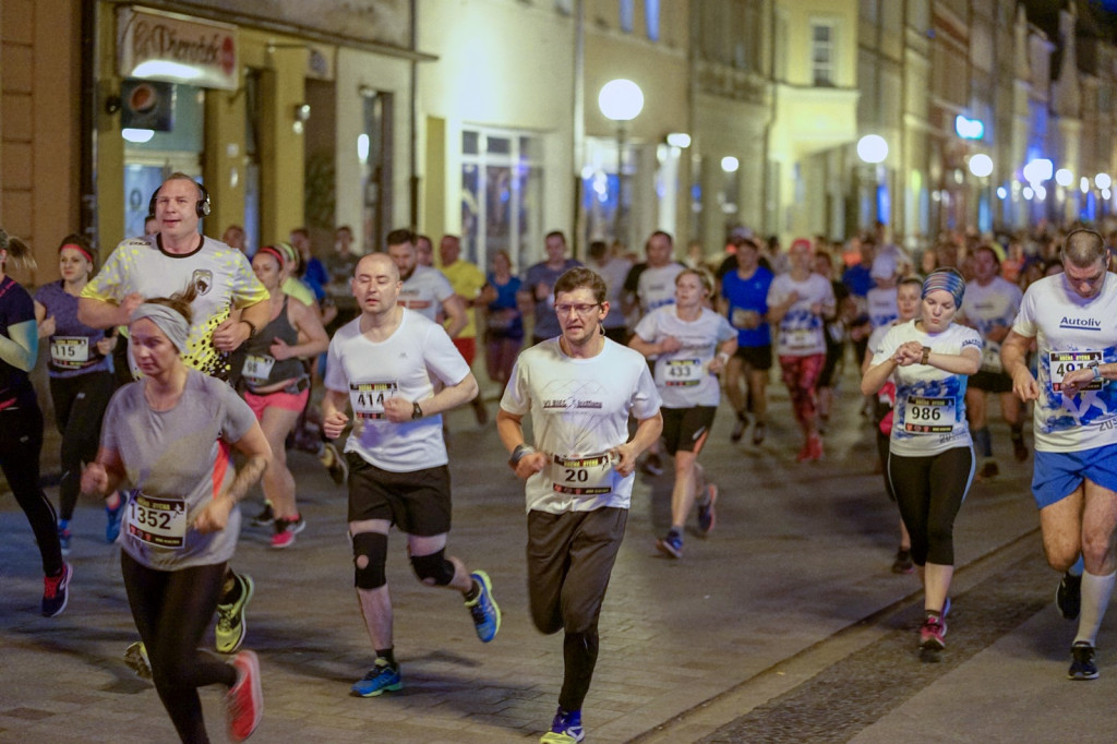 Kamil Karbowiak zwycięzcą Electrolux 3. Nocnej Dychy! [fotorelacja]