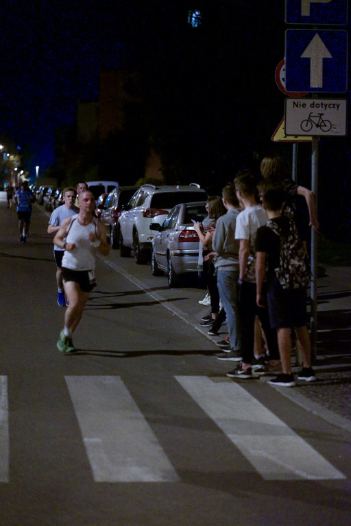 Kamil Karbowiak zwycięzcą Electrolux 3. Nocnej Dychy! [fotorelacja]