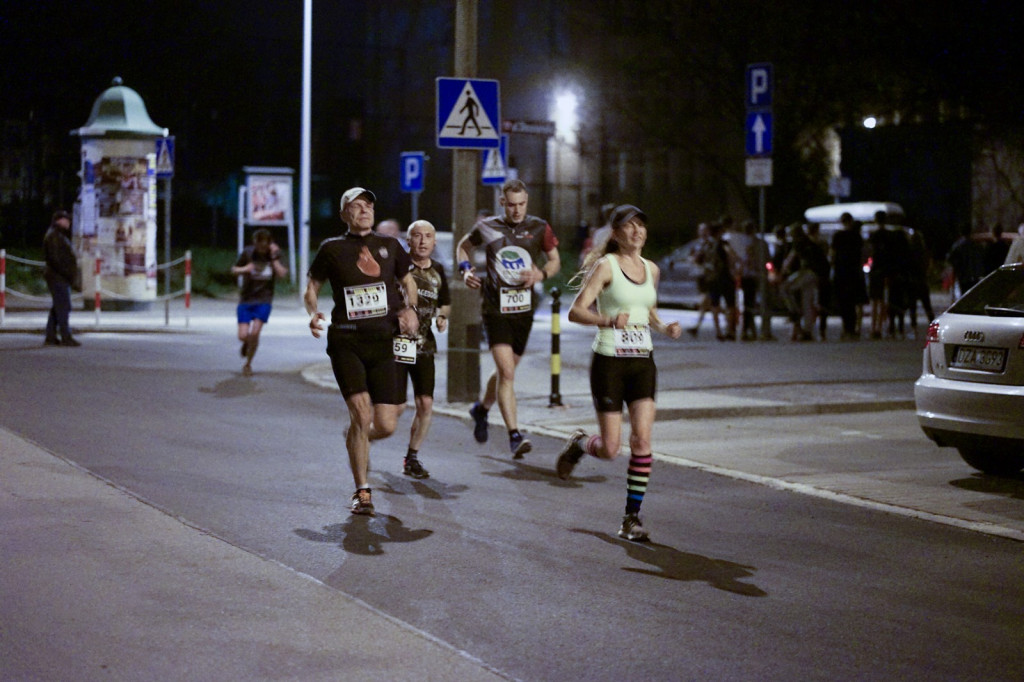 Kamil Karbowiak zwycięzcą Electrolux 3. Nocnej Dychy! [fotorelacja]