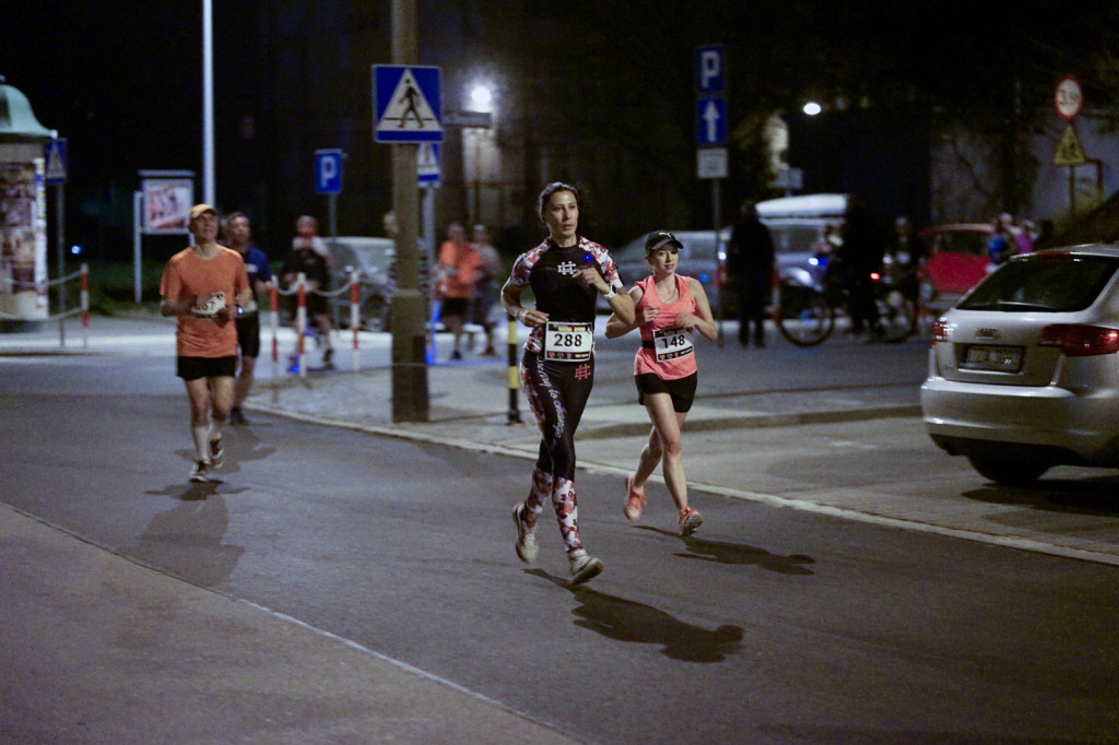 Kamil Karbowiak zwycięzcą Electrolux 3. Nocnej Dychy! [fotorelacja]