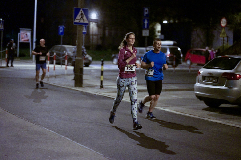 Kamil Karbowiak zwycięzcą Electrolux 3. Nocnej Dychy! [fotorelacja]