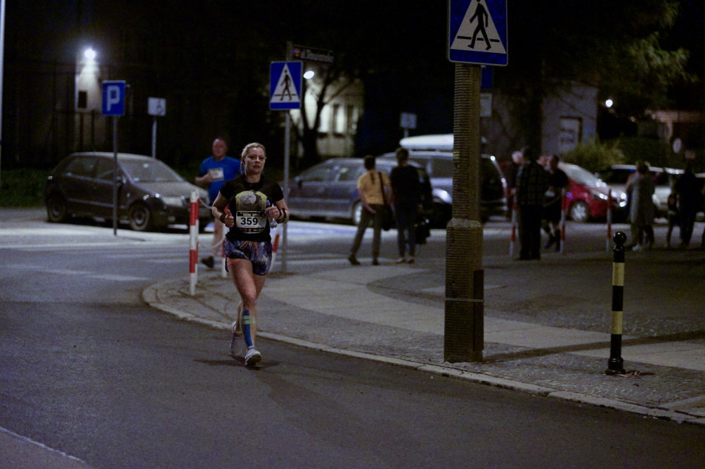 Kamil Karbowiak zwycięzcą Electrolux 3. Nocnej Dychy! [fotorelacja]