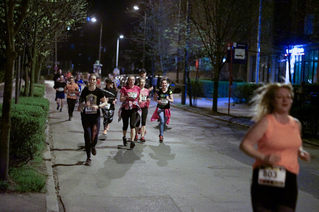 Kamil Karbowiak zwycięzcą Electrolux 3. Nocnej Dychy! [fotorelacja]