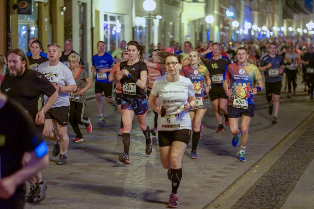 Kamil Karbowiak zwycięzcą Electrolux 3. Nocnej Dychy! [fotorelacja]