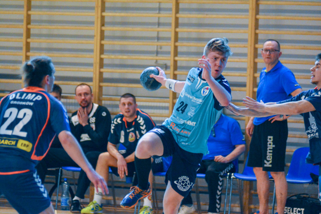 Jeszcze Krok. Wygrana Olimpu ze Spartą Oborniki Wlkp.