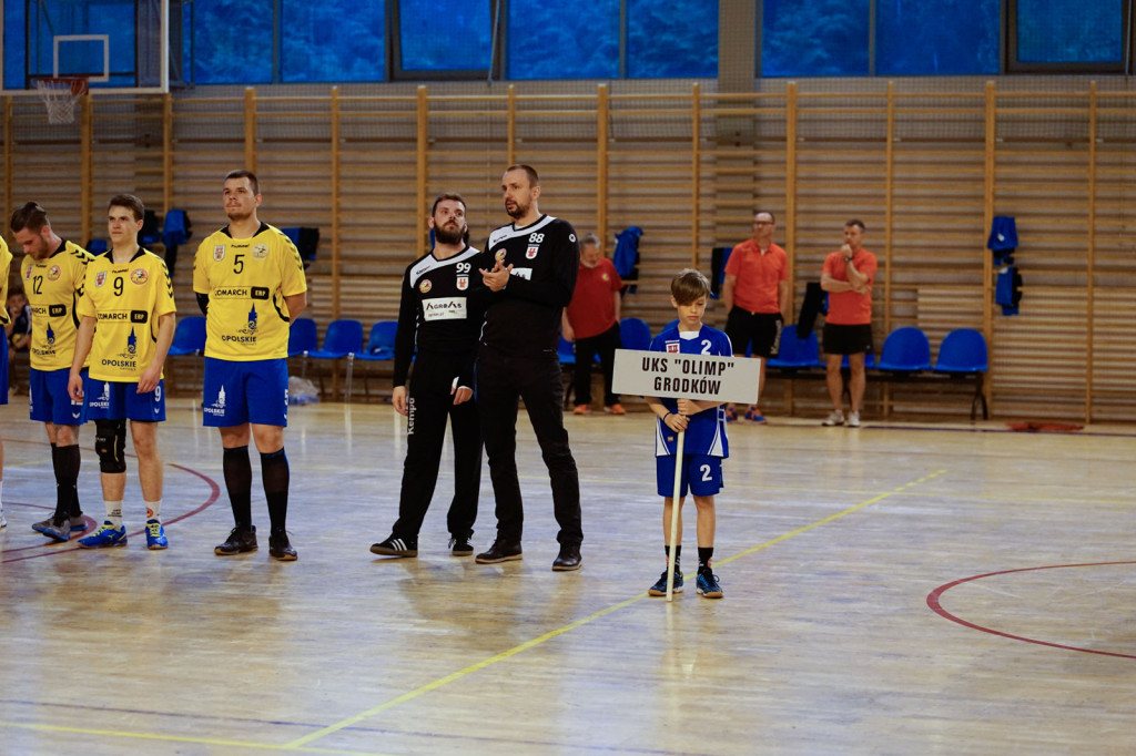 Olimp przypieczętował awans wygraną z Orlikiem!