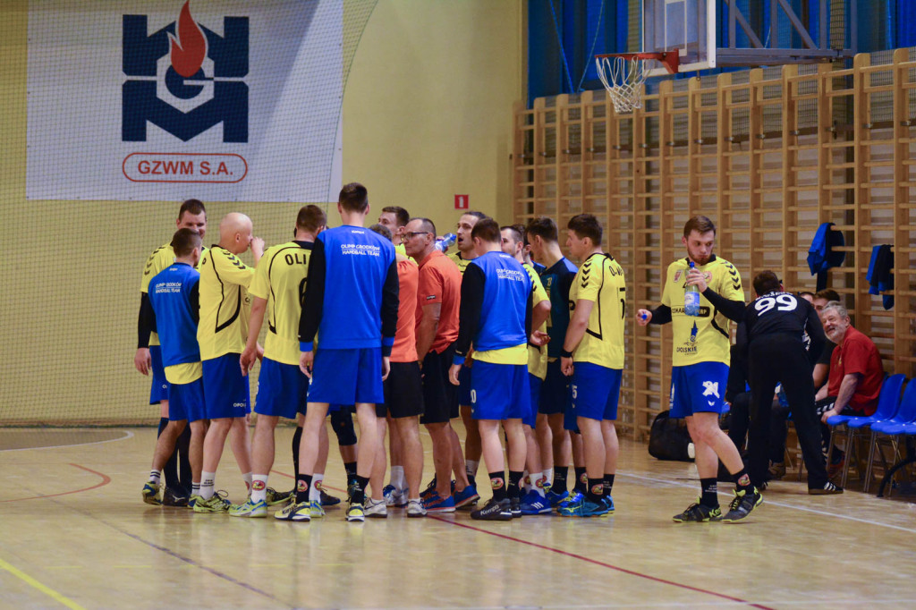 Olimp przypieczętował awans wygraną z Orlikiem!