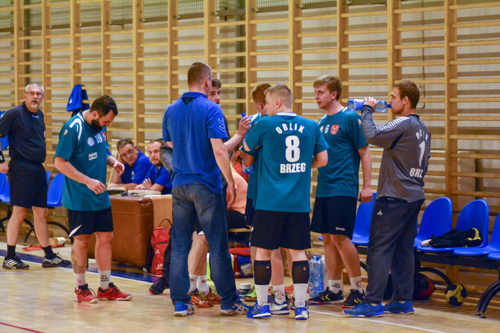 Olimp przypieczętował awans wygraną z Orlikiem!