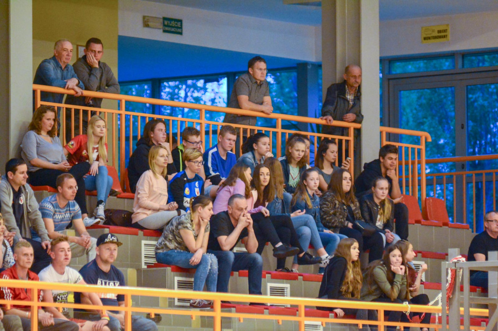 Olimp przypieczętował awans wygraną z Orlikiem!