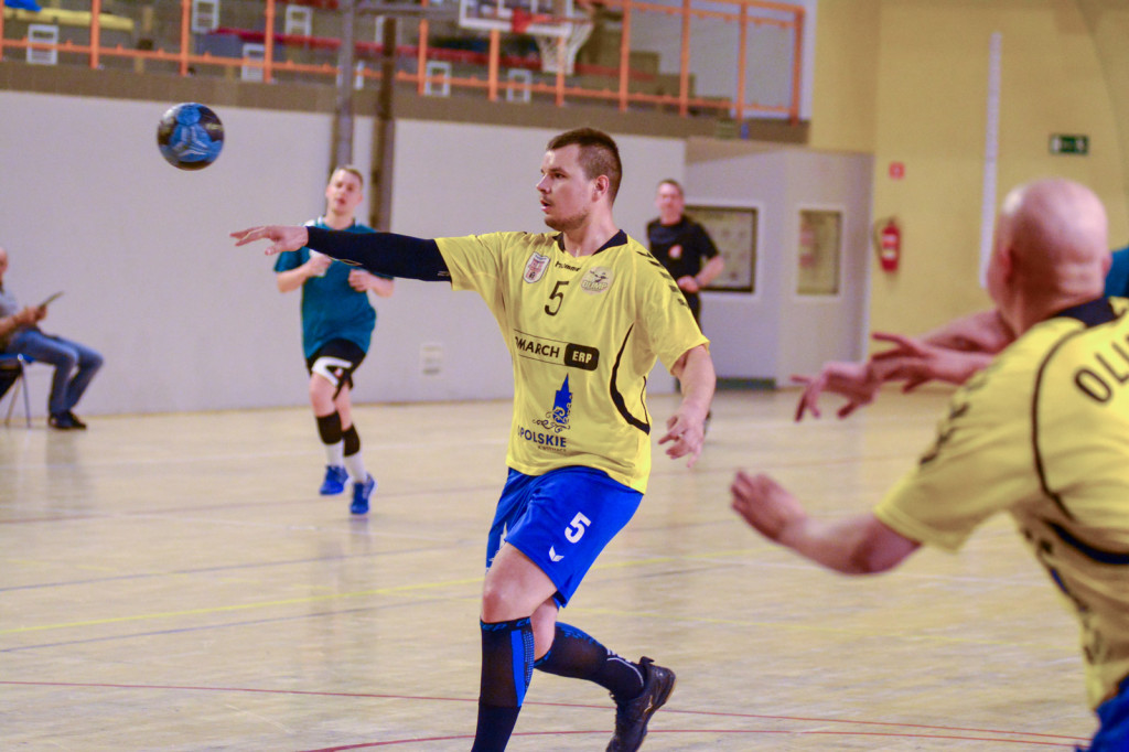 Olimp przypieczętował awans wygraną z Orlikiem!