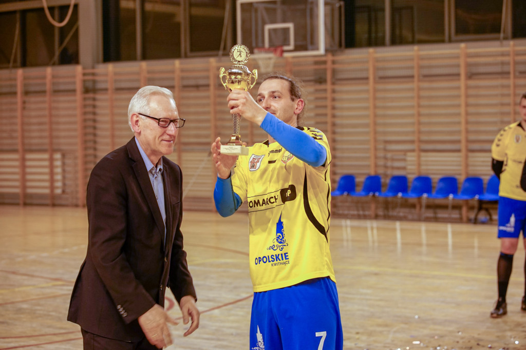 Olimp przypieczętował awans wygraną z Orlikiem!