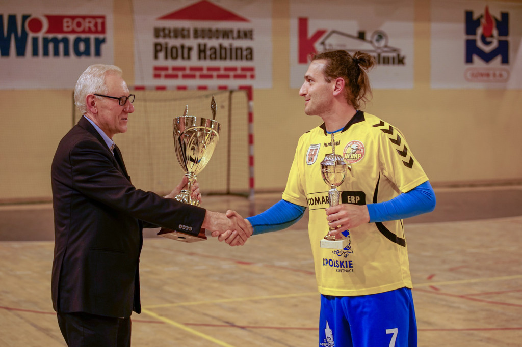 Olimp przypieczętował awans wygraną z Orlikiem!