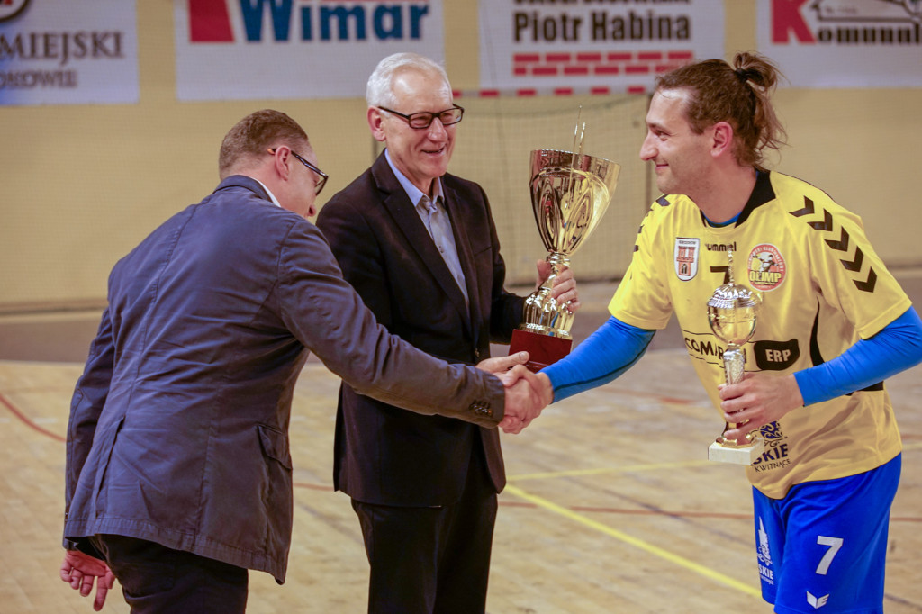 Olimp przypieczętował awans wygraną z Orlikiem!