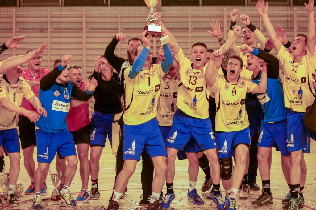 Olimp przypieczętował awans wygraną z Orlikiem!