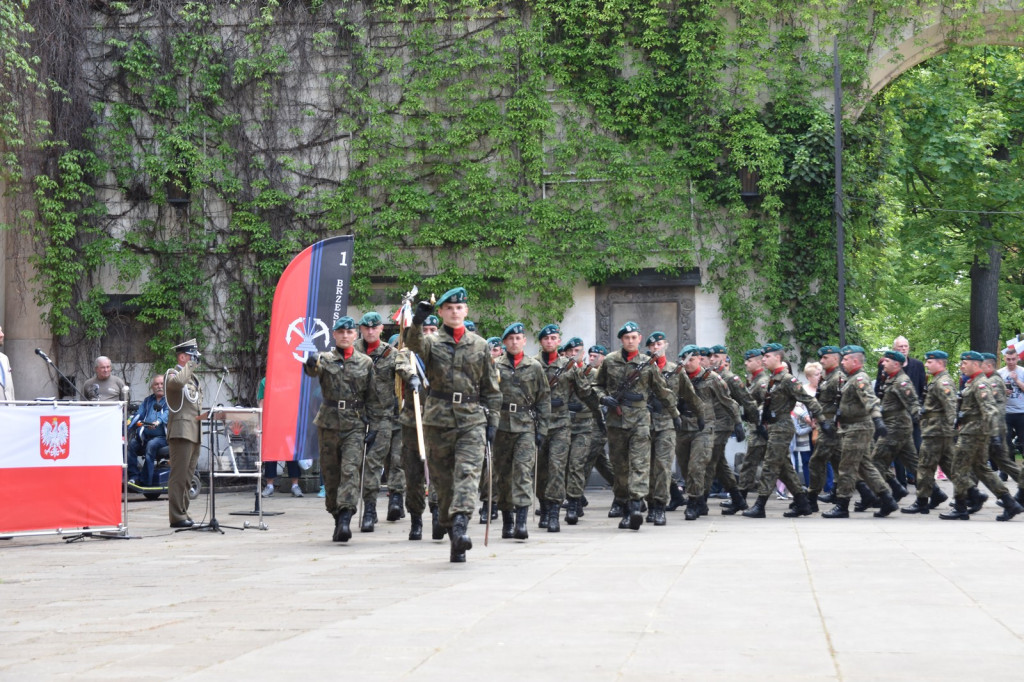 Święto Flagi RP na Zamku Piastów Śląskich w Brzegu