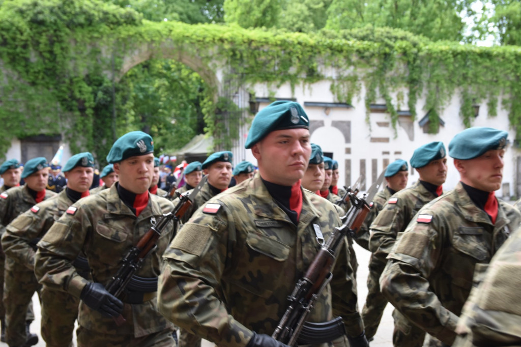 Święto Flagi RP na Zamku Piastów Śląskich w Brzegu