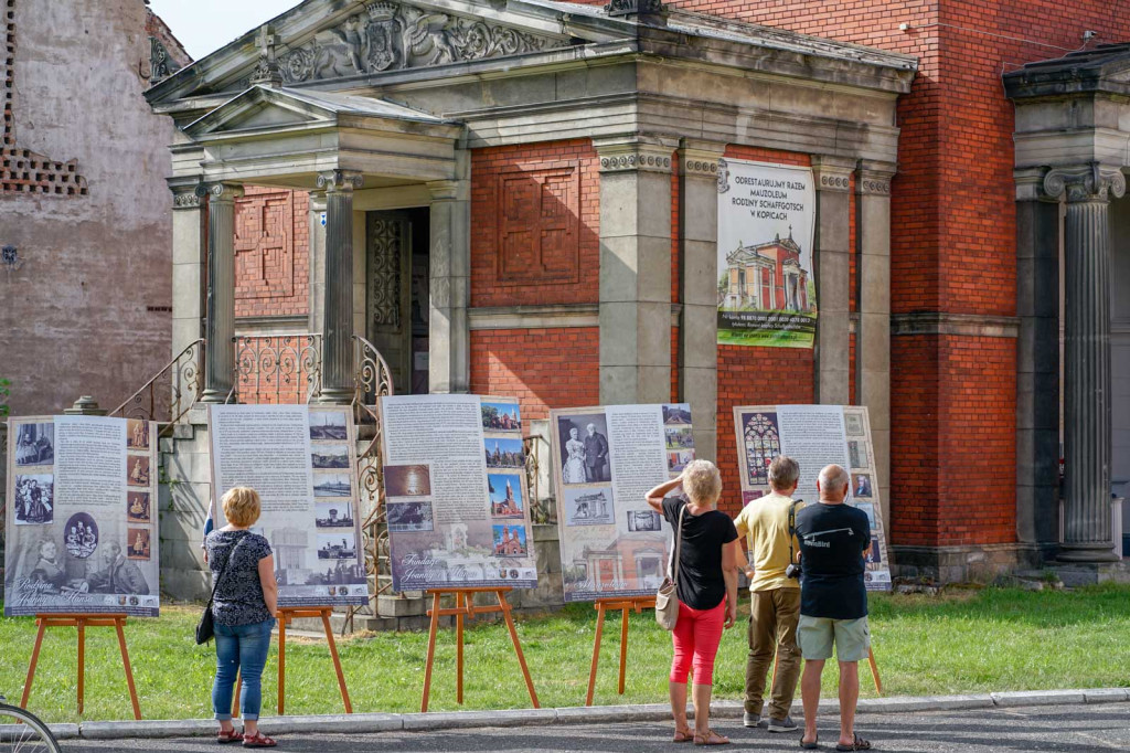 Upamiętnili pamięć Joanny w 176. rocznicę urodzin. Promocja odbudowy Mauzoleum rodu Schaffgotsch w Kopicach