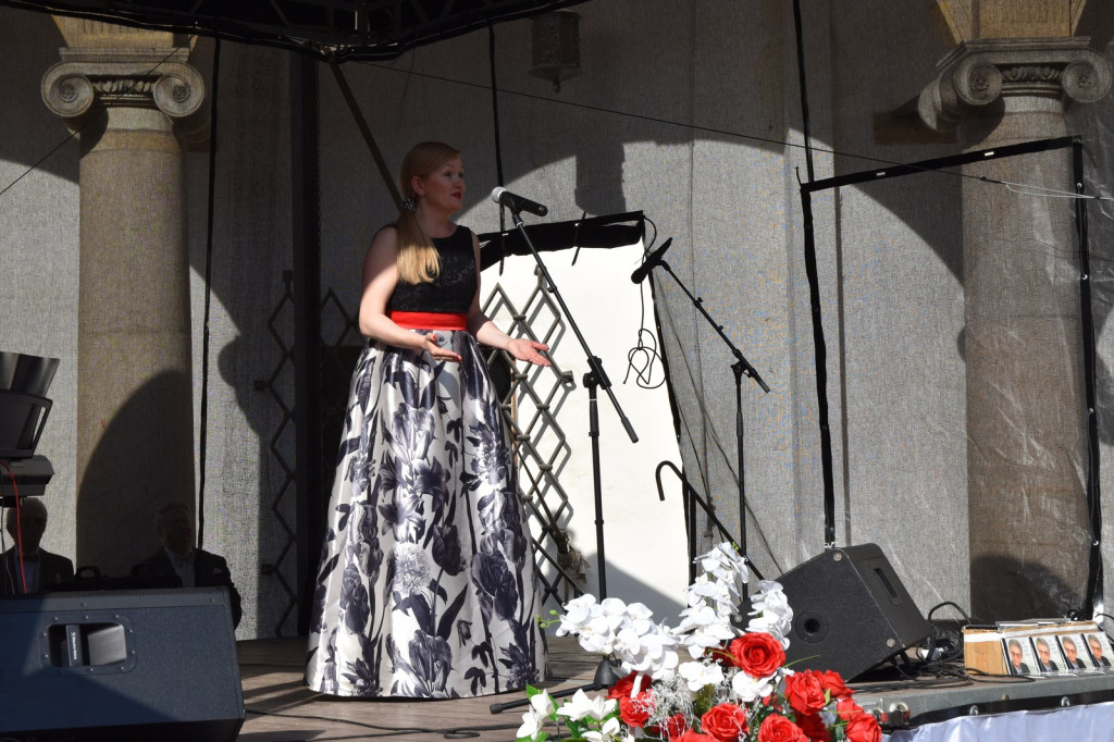 Święto Flagi RP na Zamku Piastów Śląskich w Brzegu