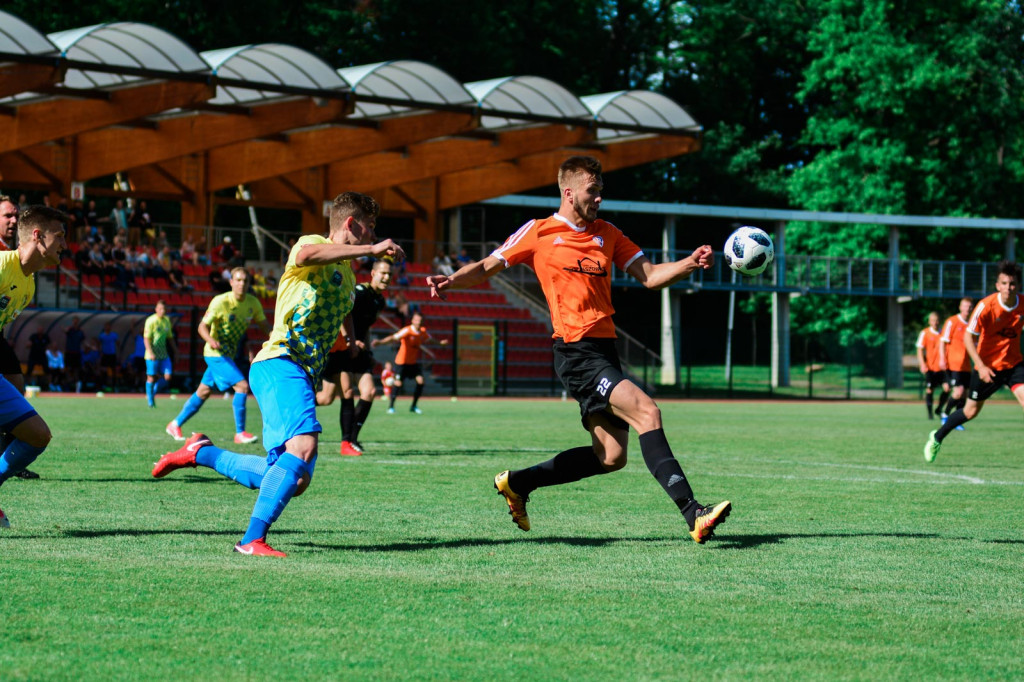 Remis Stali w derbach [fotorelacja]