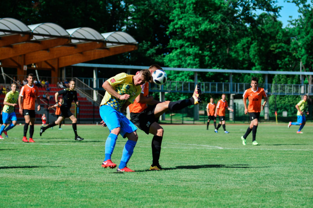 Remis Stali w derbach [fotorelacja]