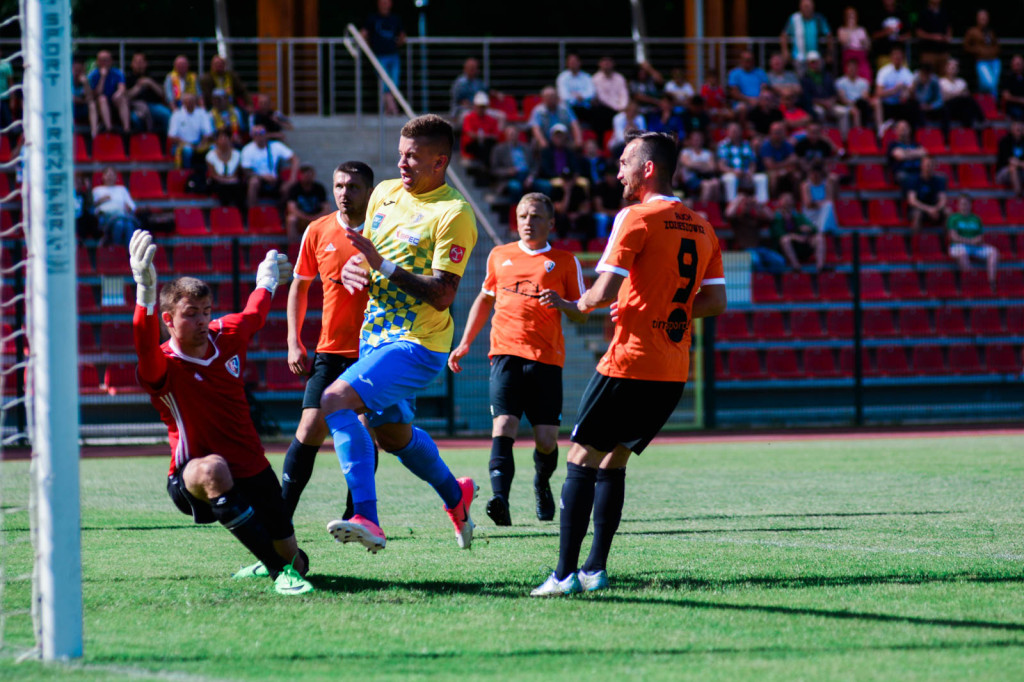 Remis Stali w derbach [fotorelacja]