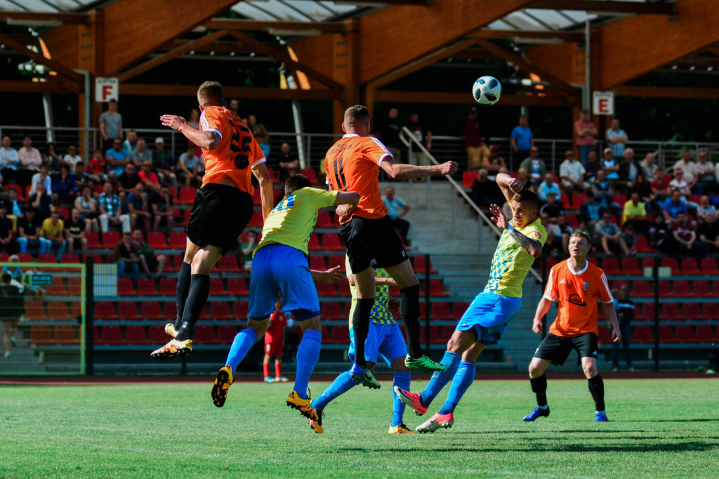 Remis Stali w derbach [fotorelacja]